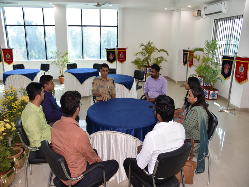Seven IAS Probationers of Maharashtra Cadre visited Police Seva Bhawan for an interaction with CP on 13.02.2020..