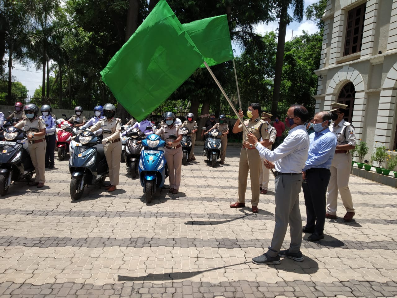 53 bikes (Scooty) joined our fleet of Police Vehicles under DCP Cuttack. We’re thankful to Hero Motors Crop & JMG Automobiles for donating the vehicles. 30.06.2020.