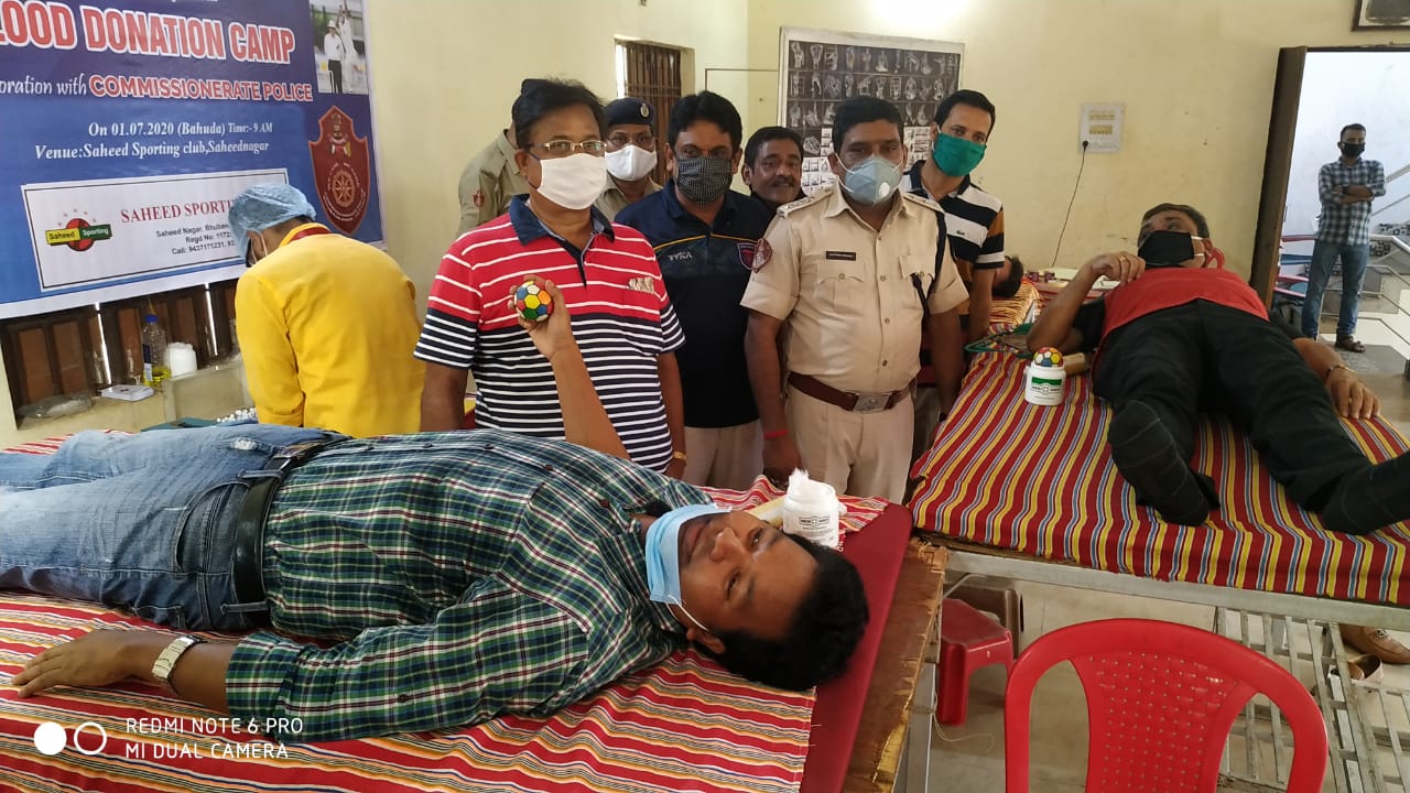 Blood Donation Camp under IRCS Regional Branch CP BBSR-CTC at Saheed nagar Bhubaneswar & at CDA Cuttack  on 01.07.2020. Total 55 proud donors attended the camp during ongoing COVID19. Thanks to Saheed Sporting Club, Marwari Yuva Mancha  for collaborating with Commissionerate Police.