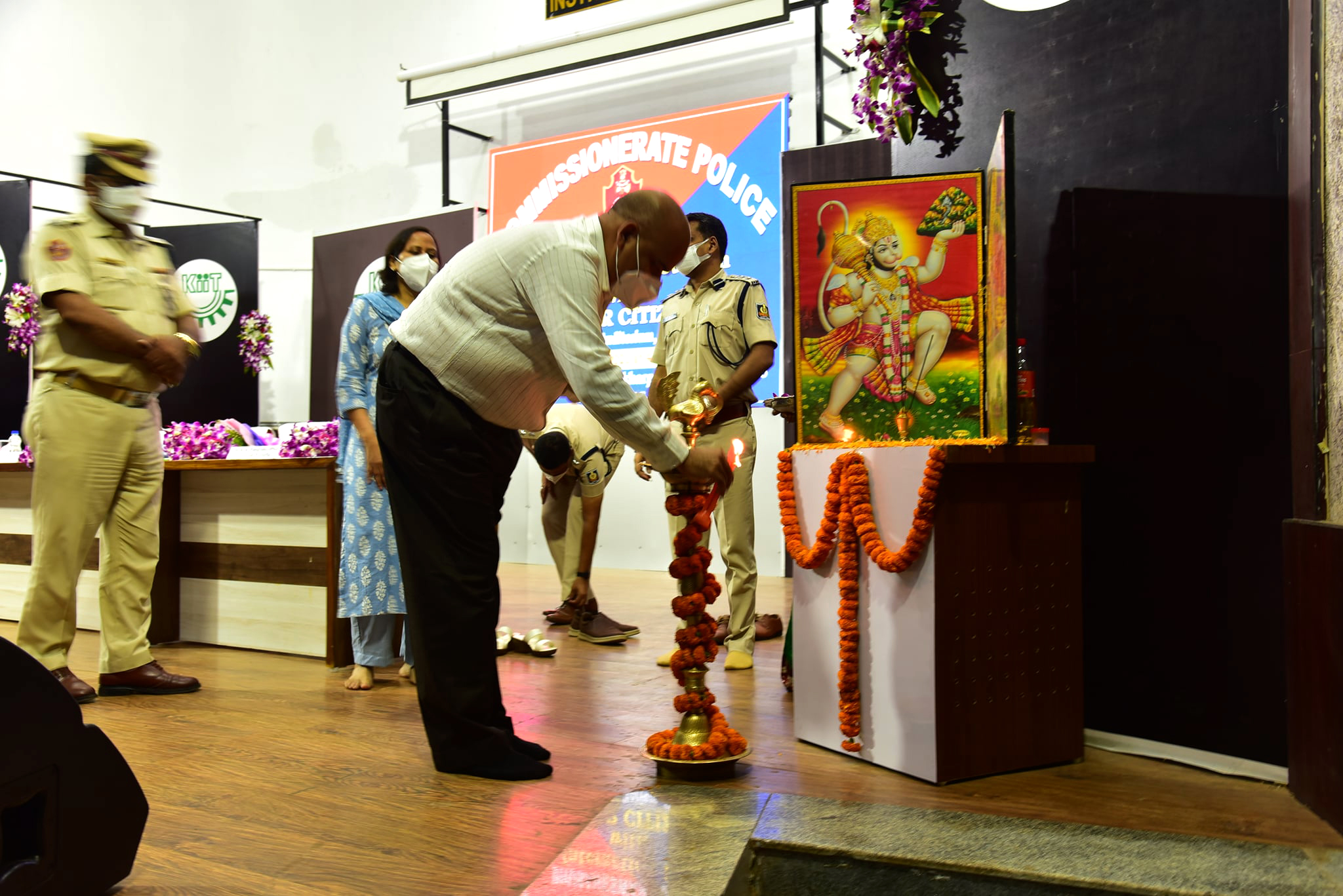 Interaction with Senior Citizens PS of Infocity & Chandrasekharpur PS at KIMS Auditorium on 21.10.2021