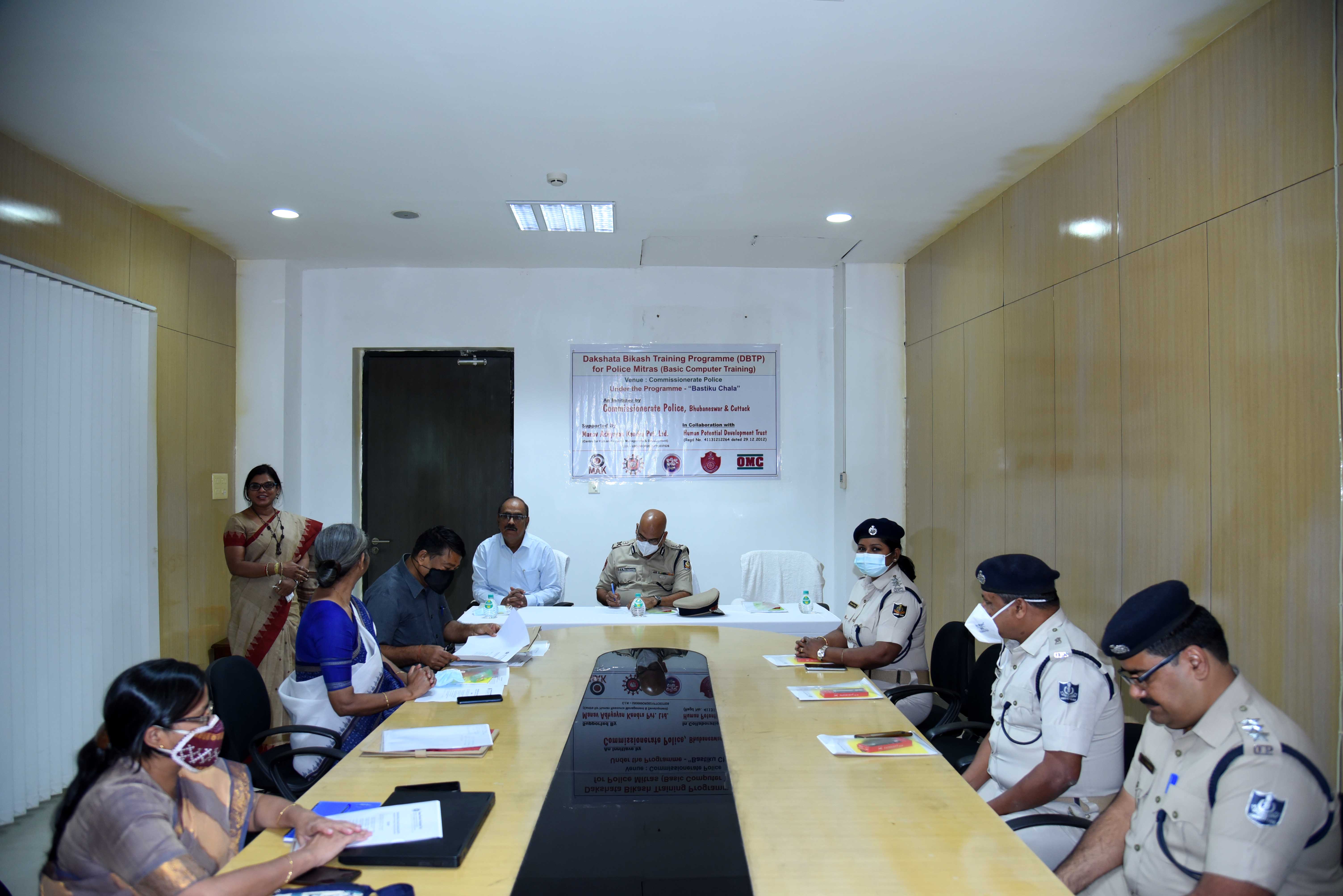 Dakshata Bikash Training Programme for Police Mitras (6 weeks Basic Computer Training) under the programme “Bastiku Chala”  at Police Seva Bhawan, Bhubaneswar on 21.02.2022.