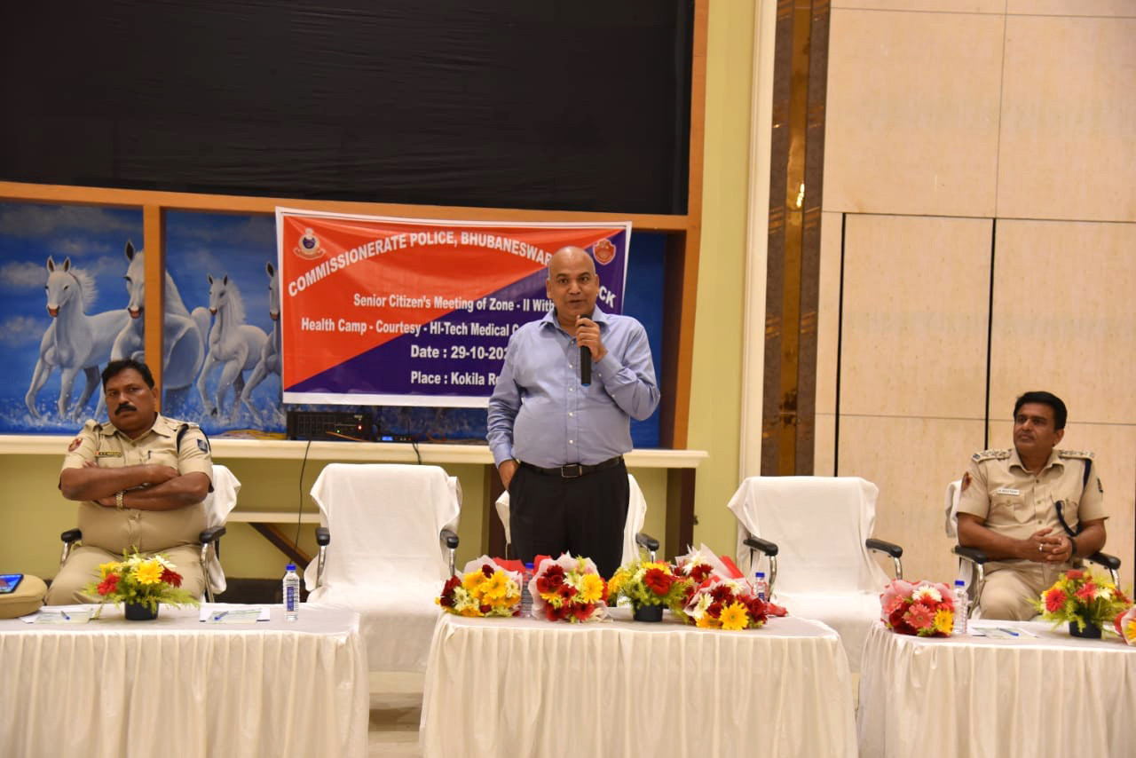 An interaction session and a Free Health Camp for Senior Citizens of Zone -II area of Bhubaneswar UPD on 29.10.2022.