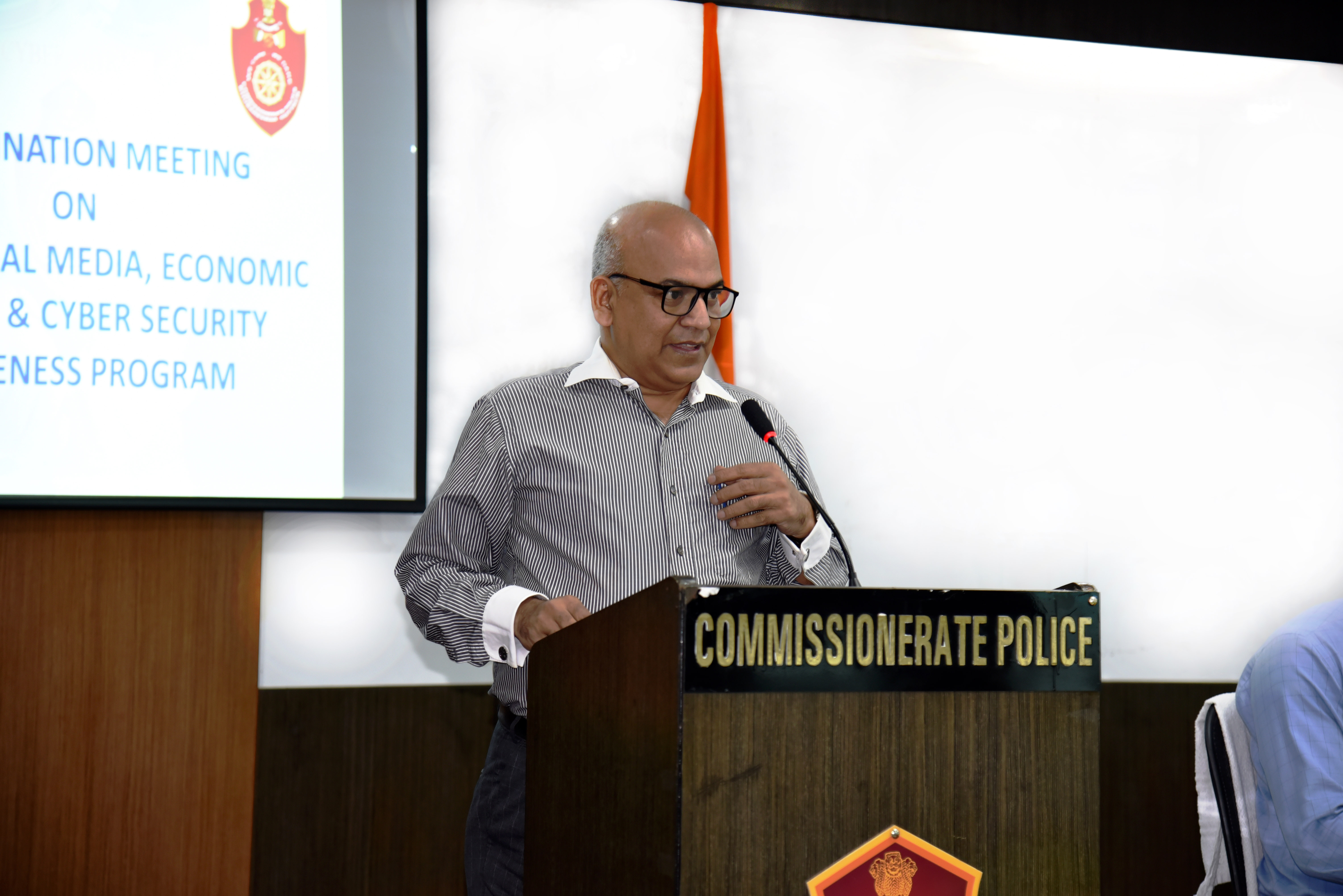 Sri S.K. Priyadarsi, IPS, Commissioner of Police, Addl CP, DCP Bhubaneswar along with other senior officers organized a Coordination Meeting between Police and College Representative on 09.12.2022.
