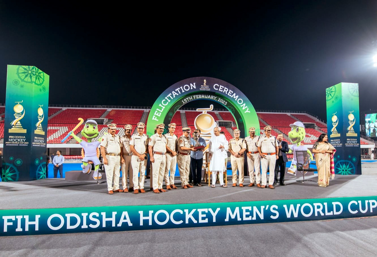 Sri Saumyendra Kumar Priyadarsi, IPS, Commissioner of Police, Bhubaneswar-Cuttack, and his team were felicitated on 15.02.2023 by Shri Naveen Patnaik Hon’ble Chief Minister of Odisha for the successful conduct of the FIH Men’s Hockey World Cup 2023.