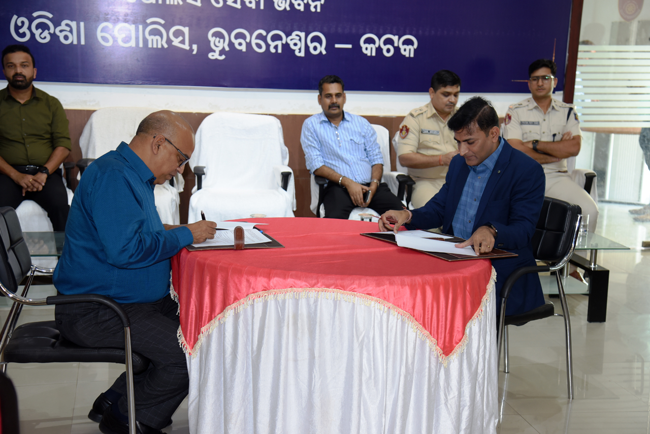 Commissionerate Police signed an Agreement with the President of the Indian Psychiatric Society, Odisha state branch on 02.05.2023.