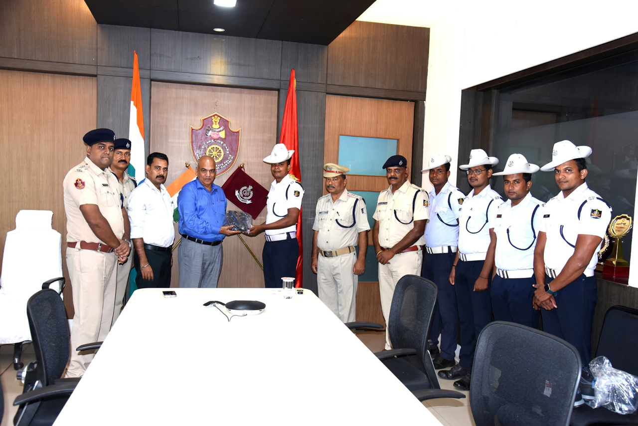 On 28.07.2023 CP Sri S.K. Priyadarsi, IPS, Addl. CP Dr. Umashankar Dash, IPS distributed the waterproof and abrasion-resistant shoes among Traffic personnel to enhance their performance amidst incessant rain.