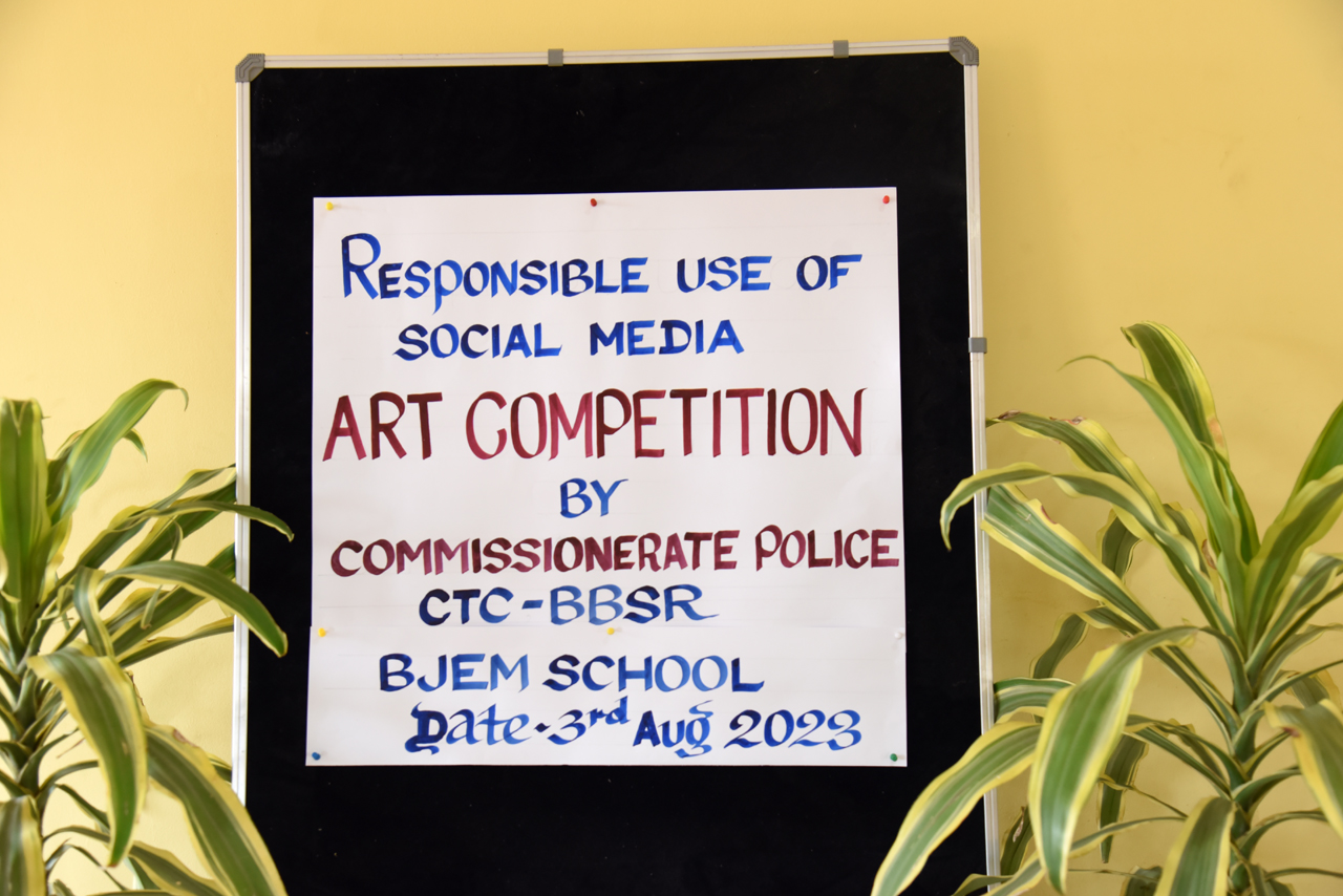 On 03.08.2023 Commissionerate Police held an Art Competition among children of BJEM School I, BJB Nagar, Bhubaneswar on the topic “Responsible Use Of Social Media” – Cyber Security. These small Pioneers have came forward with their beautiful Art form in creating awareness of Cyber Crime.