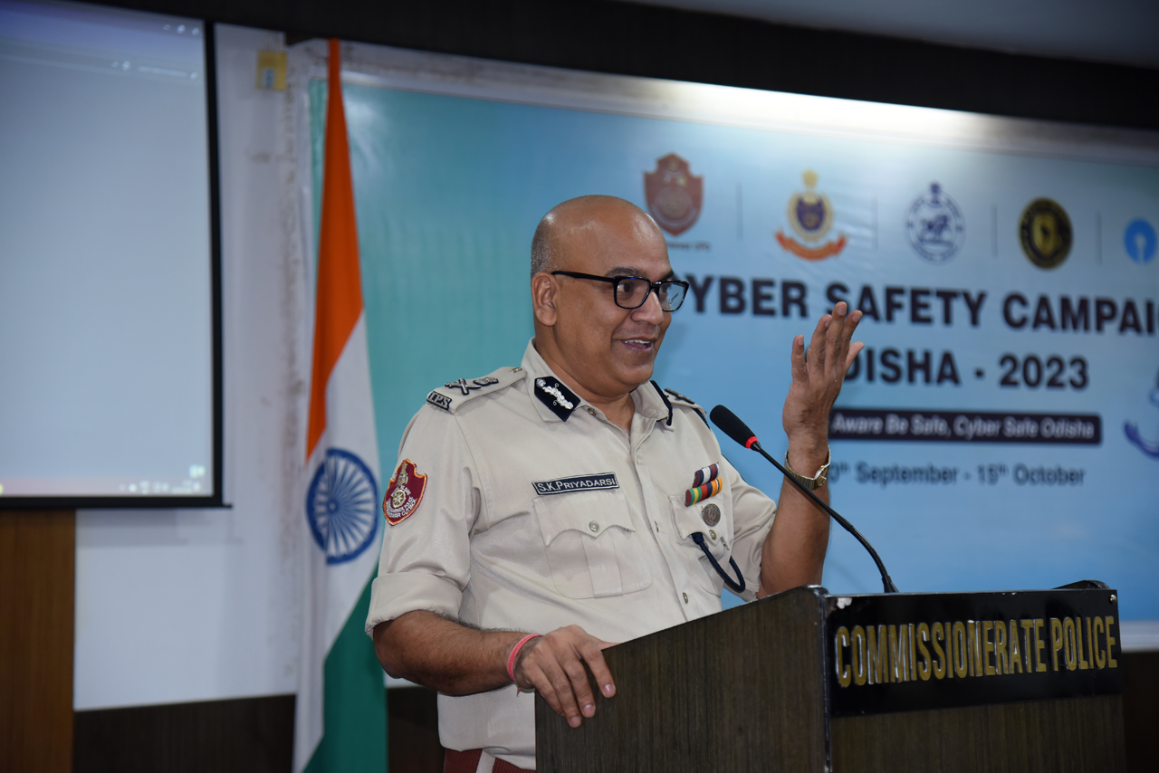 The Closing Ceremony of Cyber Safety Campaign 2023 for Bhubaneswar UPD was organised at CP Hdqrs., Bhubaneswar on 19th Oct 2023. It was graced by the Commissioner of Police, BBSR-CTC, and DCP Bhubaneswar.