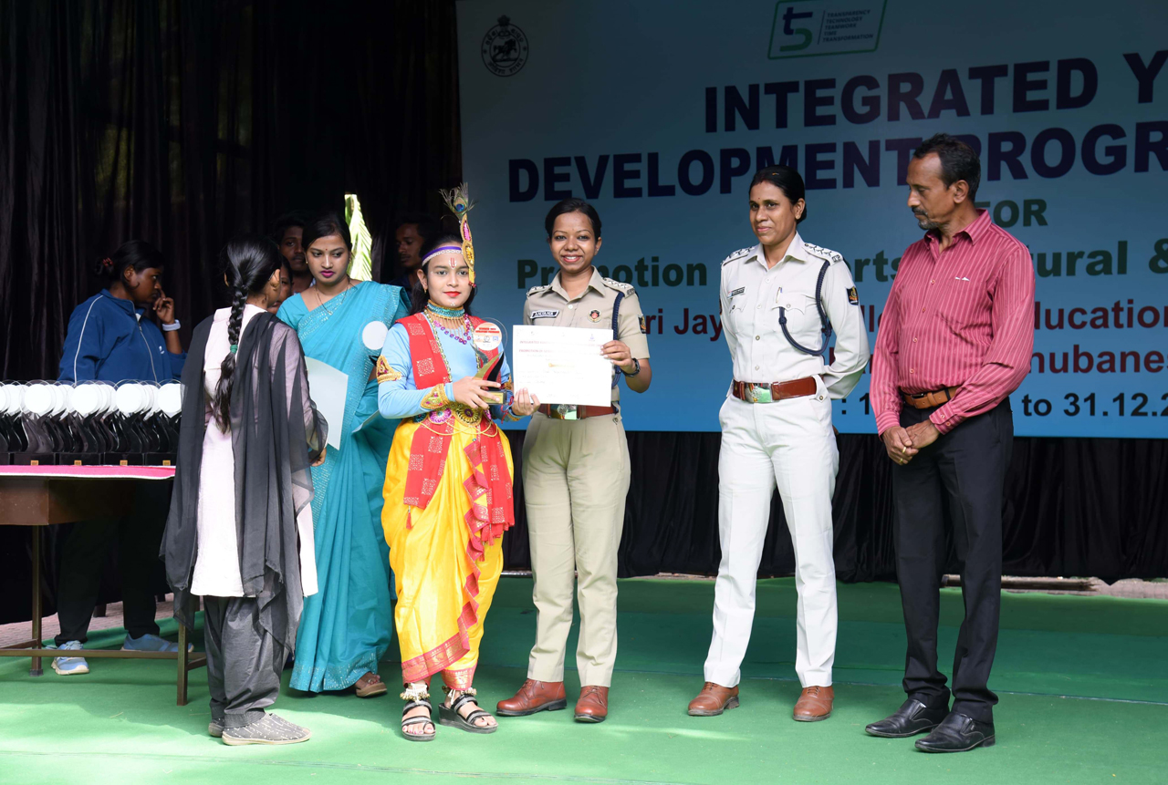 A comprehensive Cyber Awareness session by the Commissionerate Police was held on 17.11.2023 at Sri Jaydev College of Education and Technology, Naharkanta, Pahala, Bhubaneswar under the Integrated Youth Development Programme (IYDP).