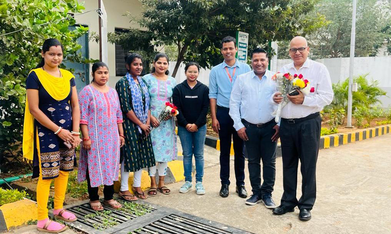 One Voluntary blood donation camp was organised by IRCS, RB,Commissionerate Police in association with Aditya Birla Fashion & retail at Mancheswar, Bhubaneswar on 20.01.2024.