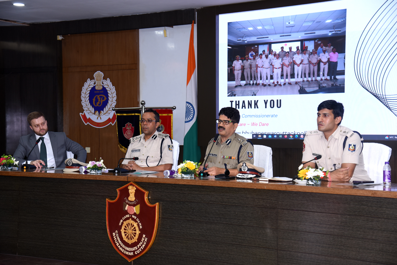 40 global leaders and delegates from Harvard Kennedy School on their Harvard India Trek (HIT) had an interaction session in the Commissionerate Police HQ, Bhubaneswar on 14.03.2024.