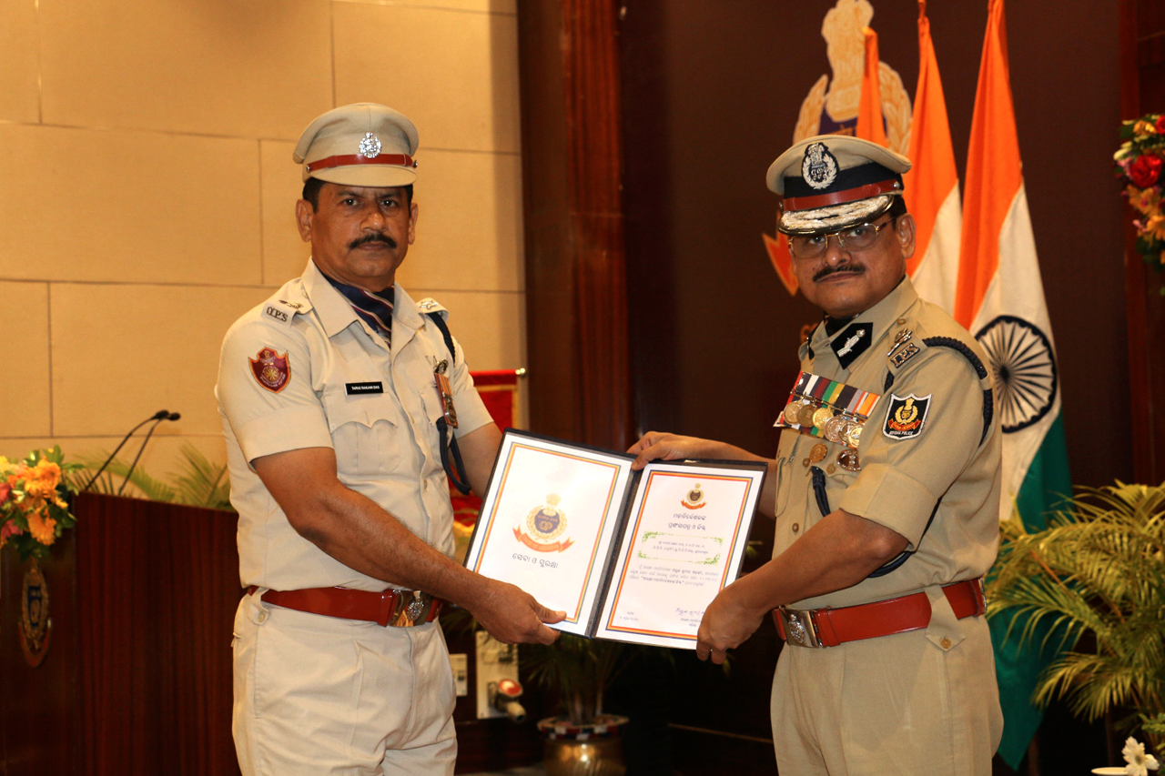 Congratulate the officers and men of Commissionerate Police, BBSR-CTC who were conferred DGP Disc for their outstanding contribution to Policing on 01.04.2024 by Shri Arun Kumar Sarangi, IPS, DGP Odisha, on the occasion of 89th Odisha Police Formation Day.