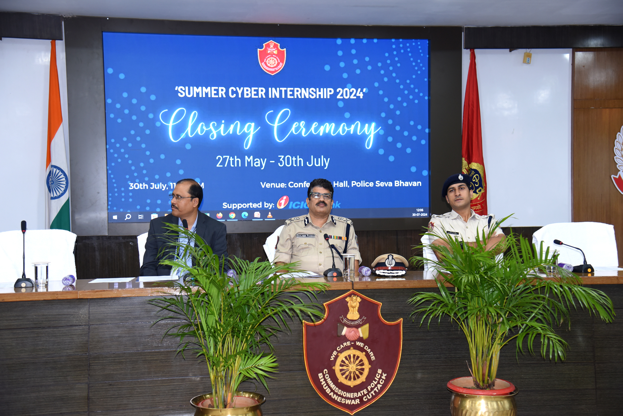 On 30.07.2024 The Police Commissionerate Bhubaneswar-Cuttack successfully completed its 1st Summer Cyber Security Internship Program 2024!  From May 27 to July 30, 10 talented computer science students from top colleges in the Bhubaneswar-Cuttack UPD region delved into the world of cybersecurity, guided by industry experts.