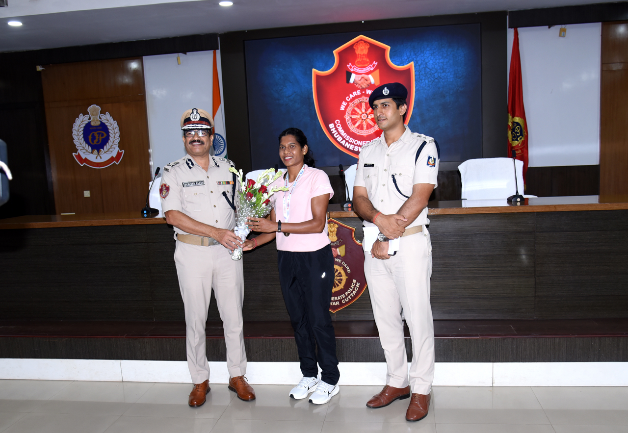Sri Sanjeeb Panda, IPS, Commissioner of Police, and Sri Prateek Singh, IPS DCP Bhubaneswar felicitated our Police personnel on 03.07.2024 who participated and achieved medals in the 9th All India Police, Judo Cluster 2024-2025 held at Guwahati, Assam from 24th June to 30th June 2024.